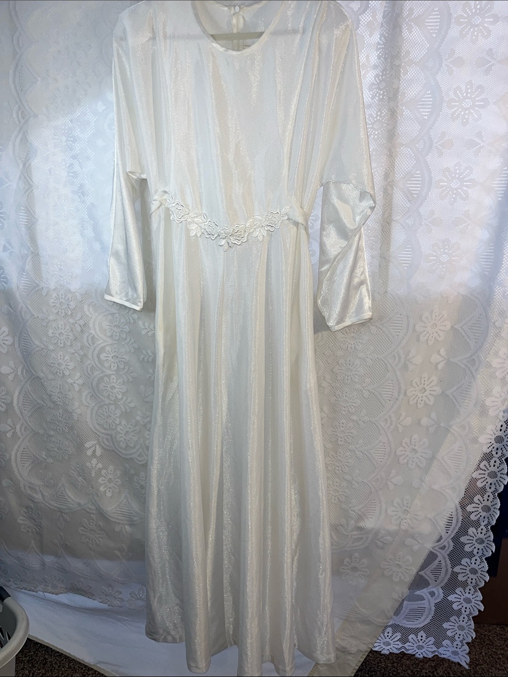 California Dynasty Shimmery Ivory Satin Maxi L